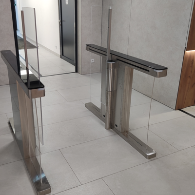 Me 305 Sensory Securrity Gate Swing Tripod Mairs Europe 3