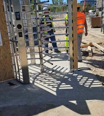 Jupiter 402y Security Gate Access Control Gates 04
