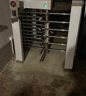 Full Height Turnstile Security Gate Me 402 Mini Yx 3